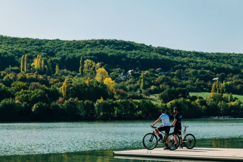 Randonnée : Le tour du lac du Causse
