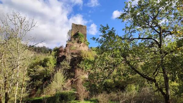 Randonnée : Randonnée - Le château de Peyroles