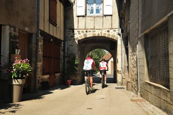 Randonnée : VTT Carladez : Liaison Mur-de-Barrez - Thérondels