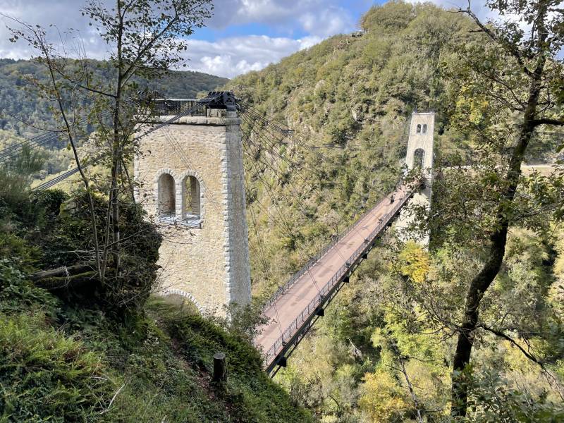 Randonnée : Viaduc des Rochers Noirs : Le Jardin de Firmin