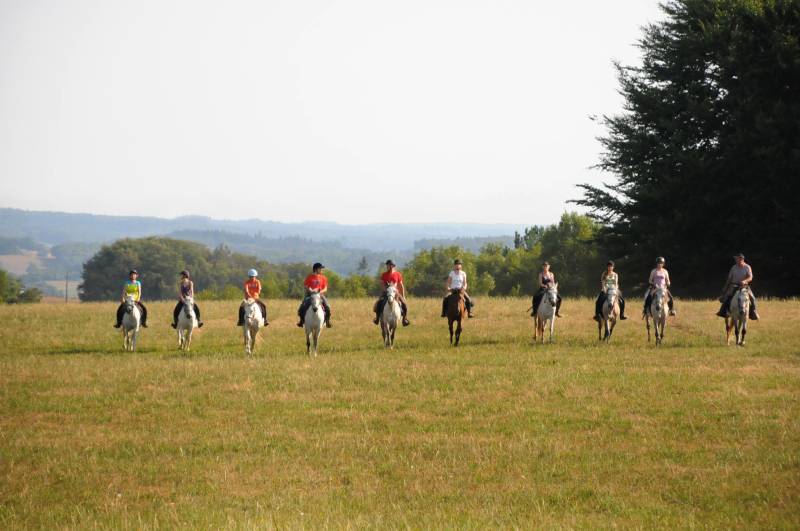 Randonnée : Boucle équestre en Corrèze Xaintrie et Haute vallée de la Dordogne