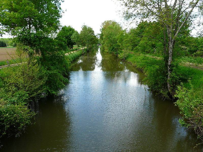 Randonnée : Boucle de l'écluse à St Laurent des Hommes