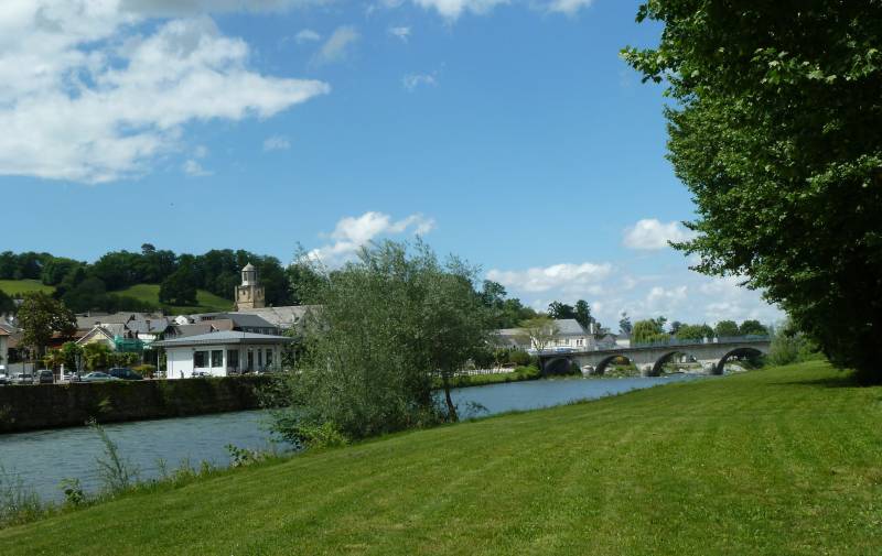 Randonnée : Balade à Roulettes n°44 : Nay, du lavoir à la passerelle