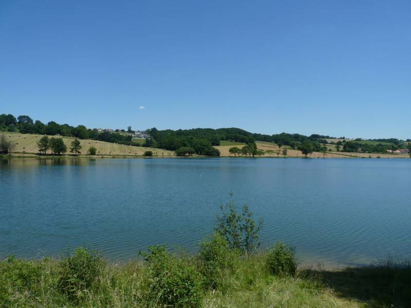 Randonnée : SERRES-CASTET : tour du lac