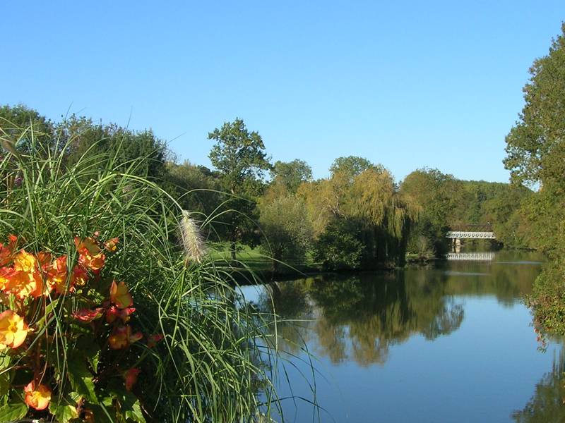 Randonnée : Entre rivières, châteaux et moulins