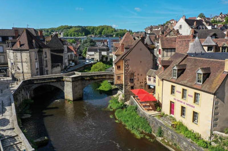 Randonnée : D'Aubusson à Felletin par le GR ®4/ GR®46 et le GR® 89 en écomobilité