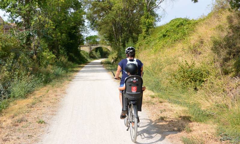 Randonnée : ITINÉRAIRE ACCESSIBLE - RANDONNÉE VOIE VERTE AUTOUR DE LAMALOU ET LE POUJOL-SUR-ORB