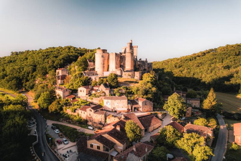 Randonnée : Le GR de Pays, du Château de Fumel au Château de Bonaguil en écomobilité