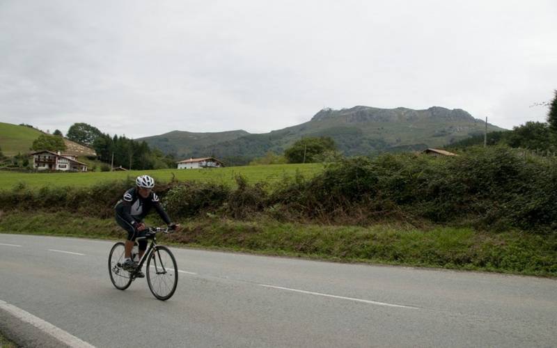 Randonnée : La ronde des cols : Ibardin, Lizuniaga, Saint-Ignace depuis Ascain
