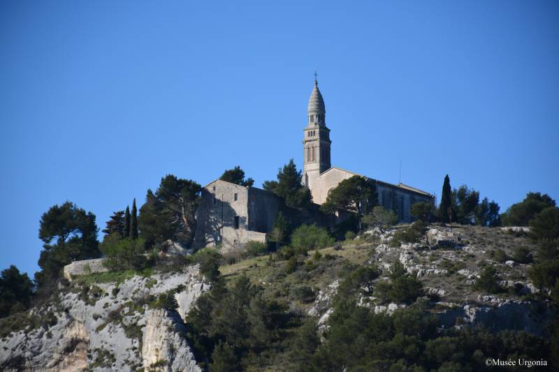 Illustration : Orgon - Aux portes des Alpilles