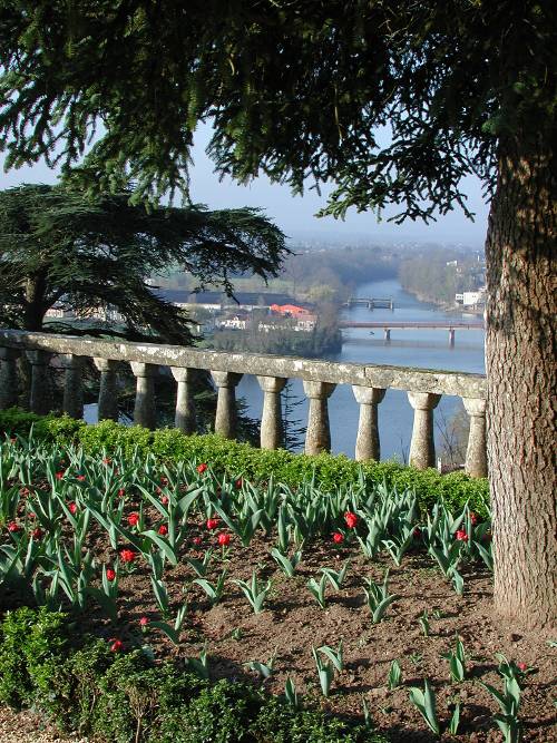 Randonnée : Le GR de Pays, du Château de Fumel au Château de Bonaguil
