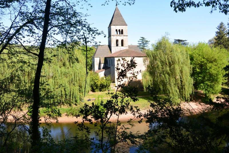 Randonnée : Saint-Léon-sur-Vézère en écomobilité - Un plus beau Village de France dans les bras de la Vézère