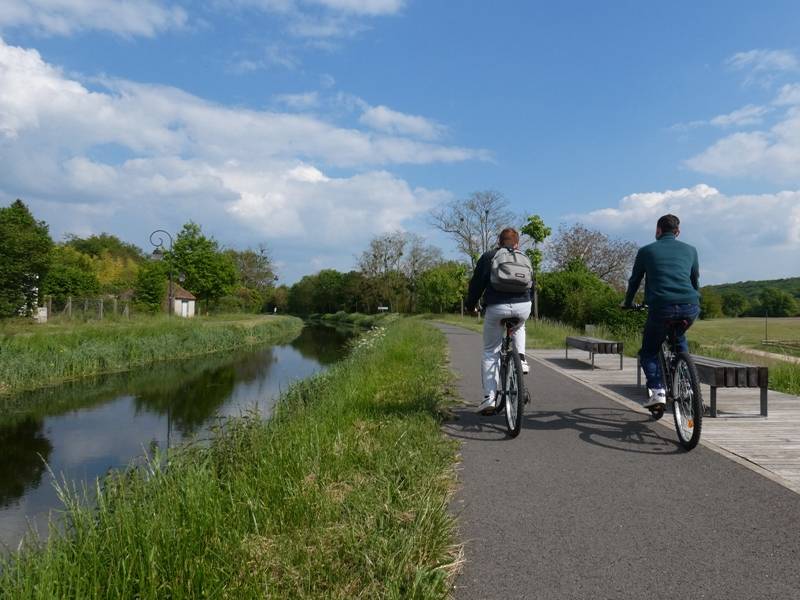 Randonnée : Saint-Jacques à vélo de Marseilles-lès-Aubigny à Châteaumeillant (V56)