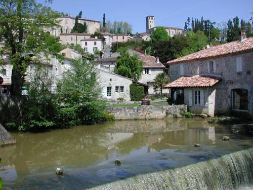 Randonnée : Poudenas, une ambiance de Toscane
