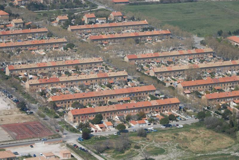 Randonnée : SALIN-DE-GIRAUD - À vélo, un village insolite en Camargue
