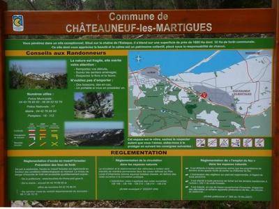 Illustration : Dans les collines de Châteauneuf-les-Martigues