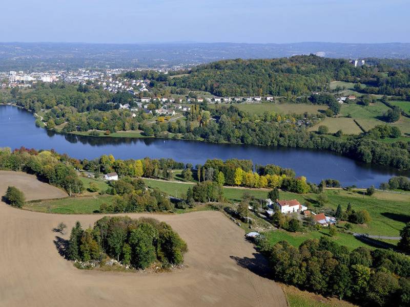 Randonnée : GR®Pays Les Monts de Guéret : la boucle du Loup en écomobilité