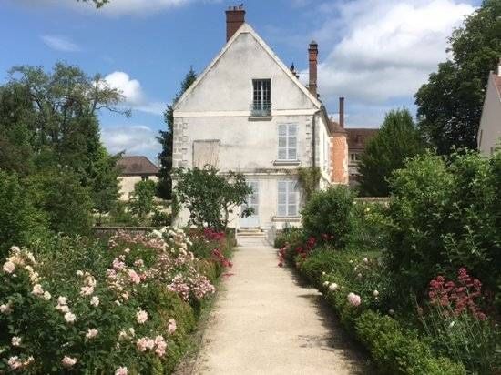 Lieu : Maison de Jean Cocteau