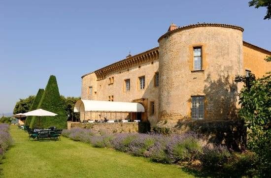 Lieu : Château De Bagnols