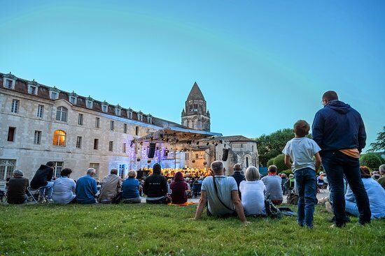 Lieu : Abbaye aux Dames