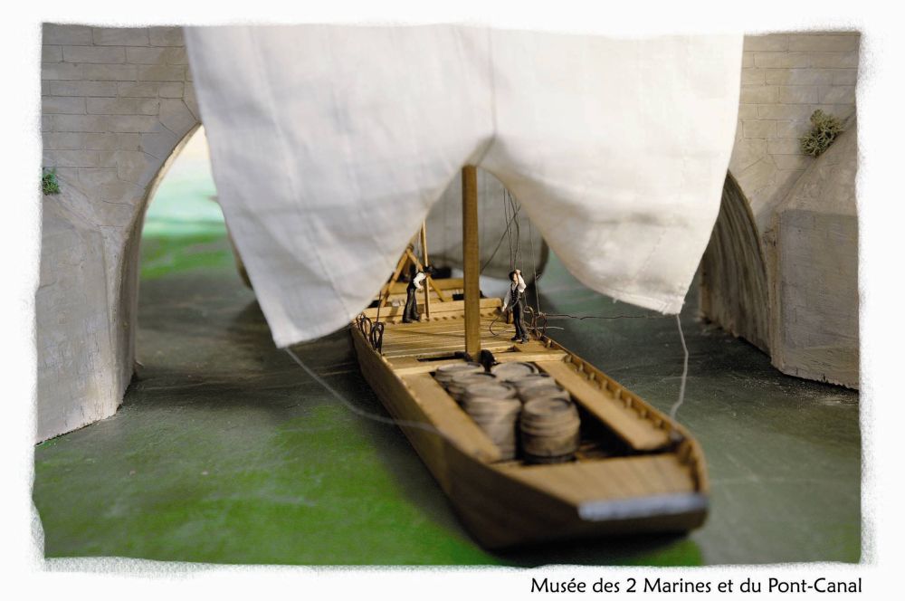 Musée des Deux Marines et du Pont-canal