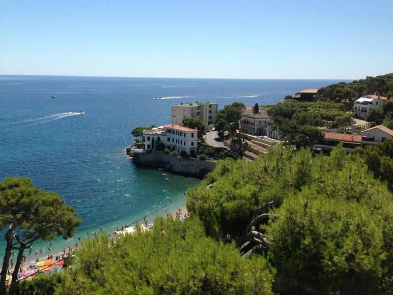 Lieu : Plage du Bestouan