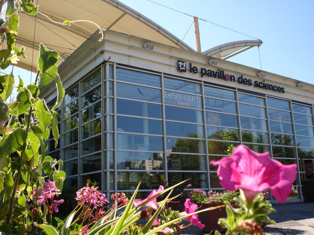 Lieu : Le Pavillon des Sciences