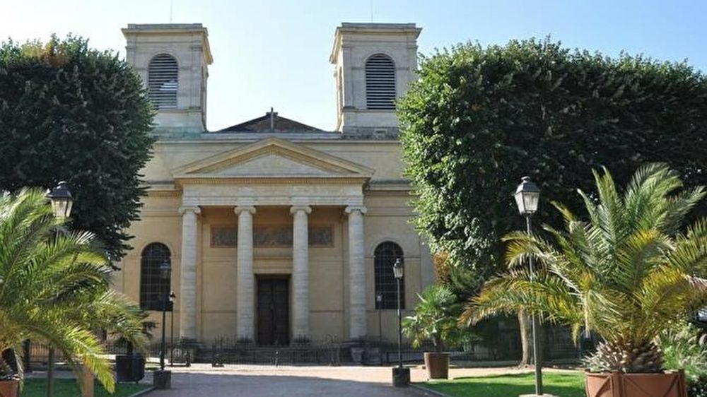 Lieu : Cathédrale Saint-Vincent (nouvelle église Saint-Vincent)