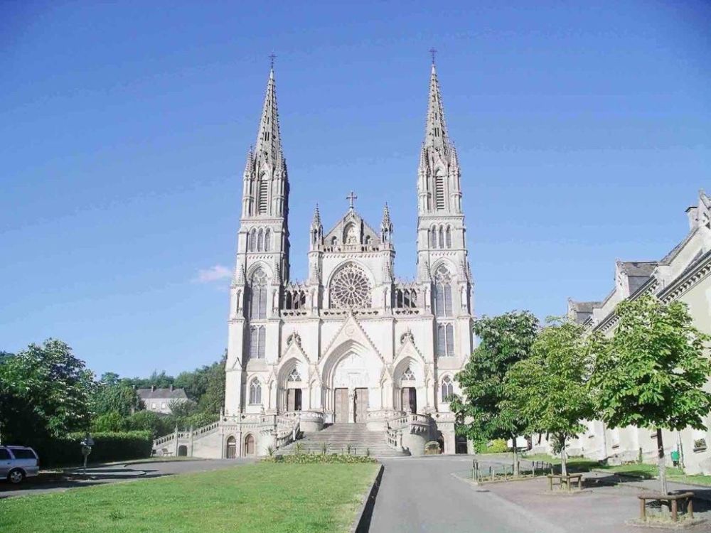 Lieu : Basilique Notre-Dame de Montligeon