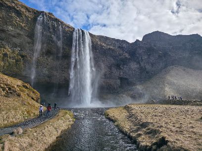 Lieu : Seljalandsfoss