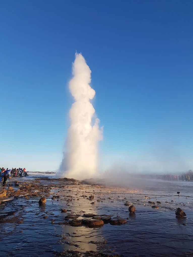 Lieu : Geysir