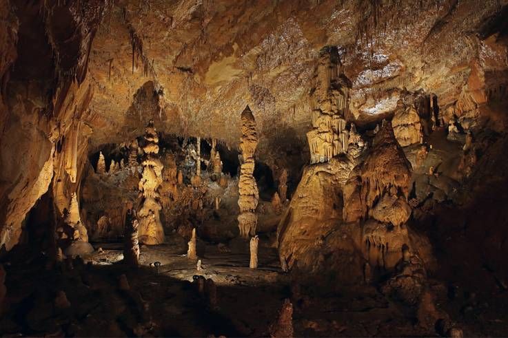 Grotte des Carbonnières