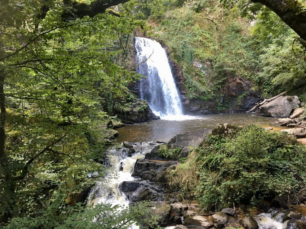 Lieu : Les cascades de Murel