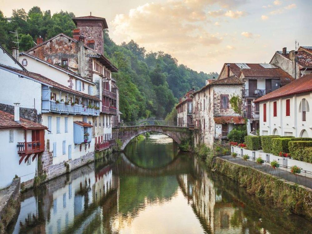 Lieu : Saint Jean Pied de Port