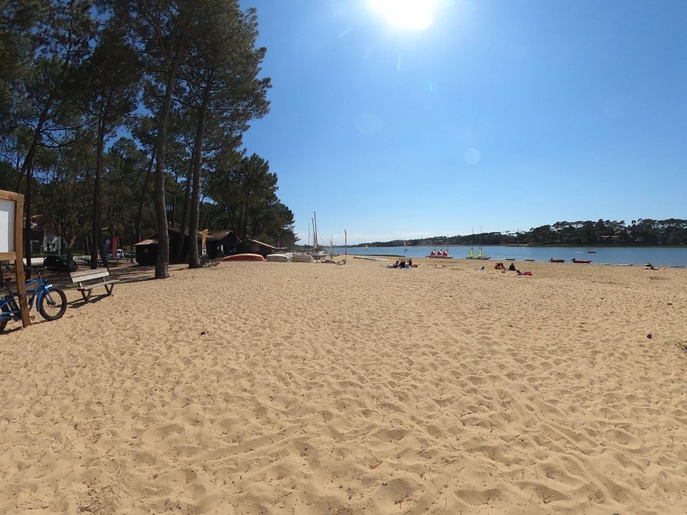 Lieu : Plage du Rey (Lac)