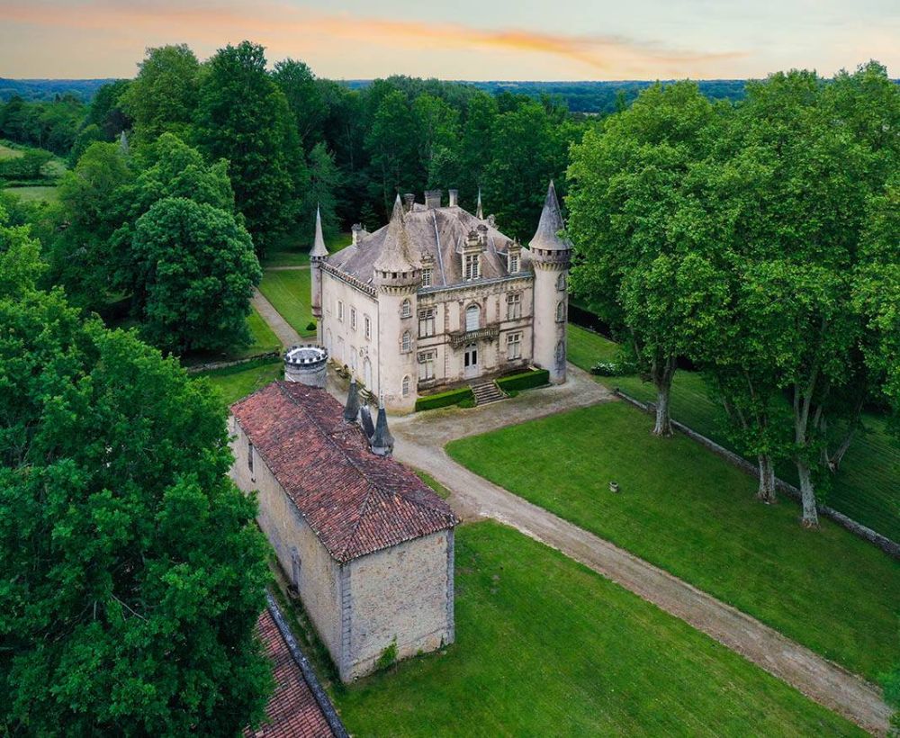 Lieu : Château de Fondat
