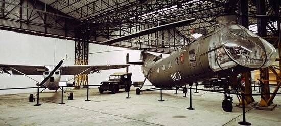 Lieu : Musée ALAT et de L'Hélicoptère