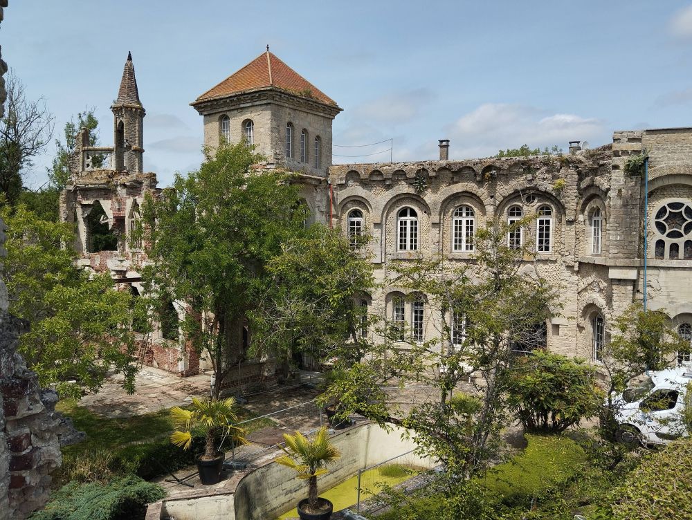 Lieu : Château de Boulogne