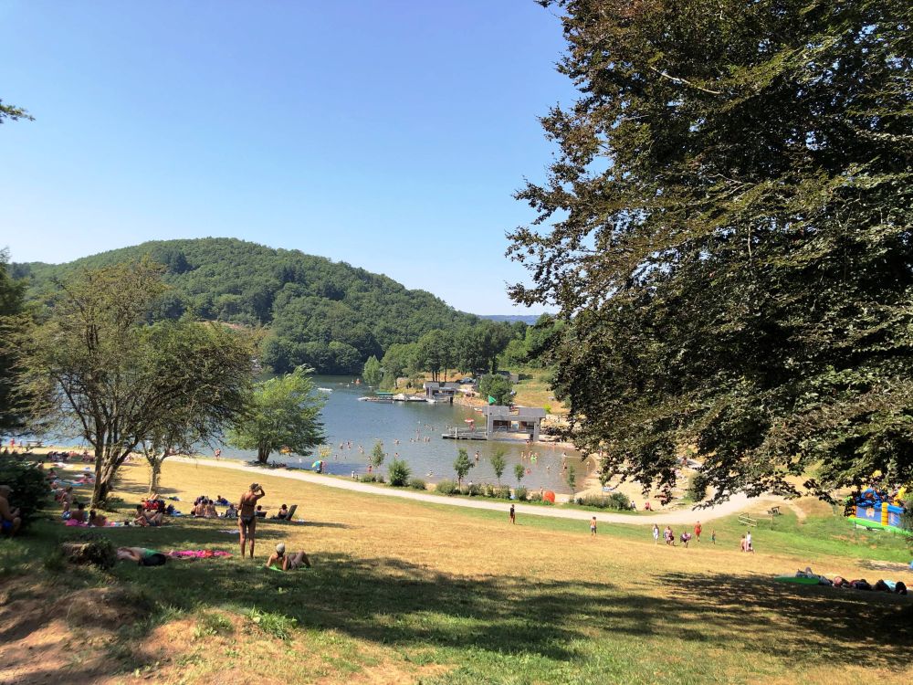 Lieu : PLAGE DES BOULDOUÏRES