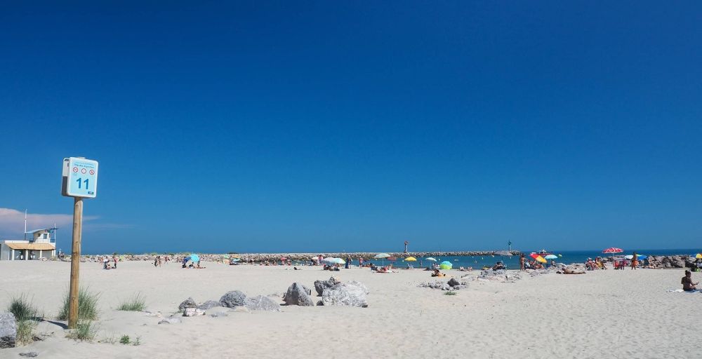 Lieu : PLAGE DU PORT DE PLAISANCE OUEST