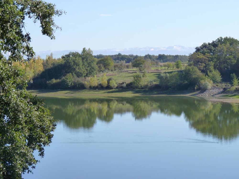 Lieu : LAC DE LA BURE