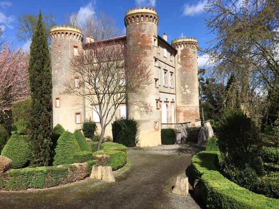 Lieu : CHATEAU DE LONGAGES-COMMINGES