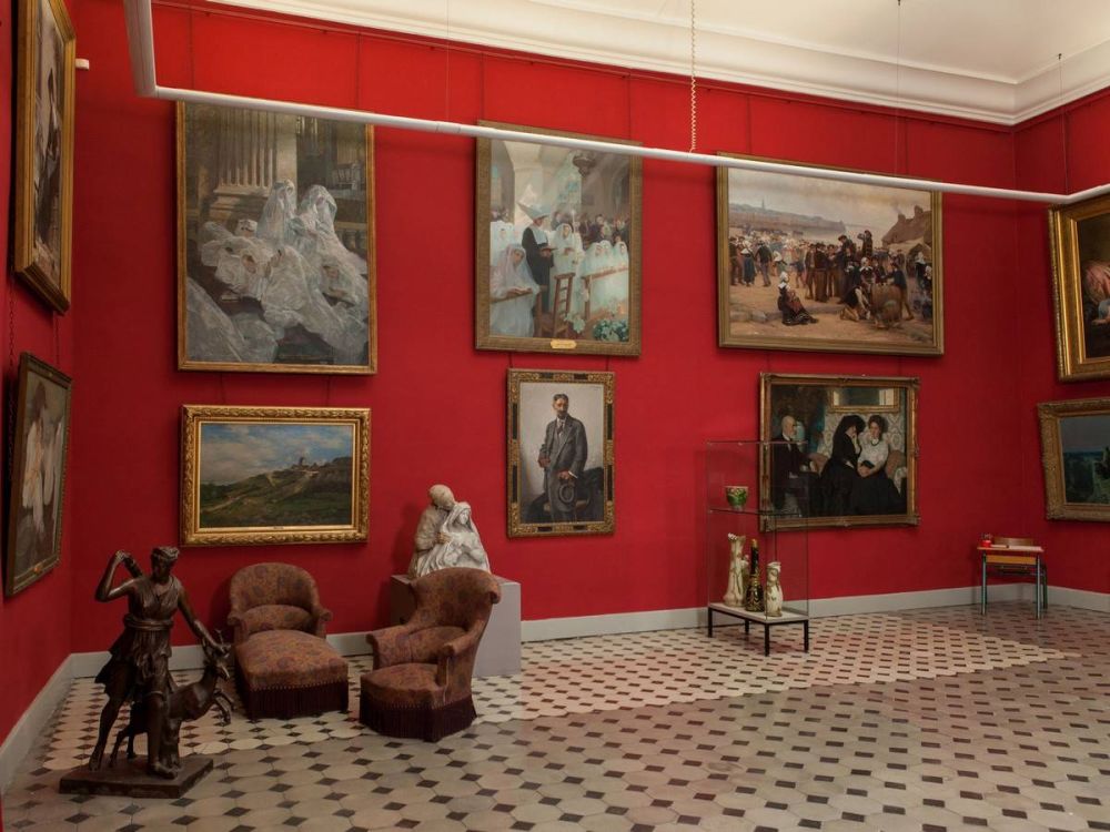 Lieu : MUSÉE PETIET