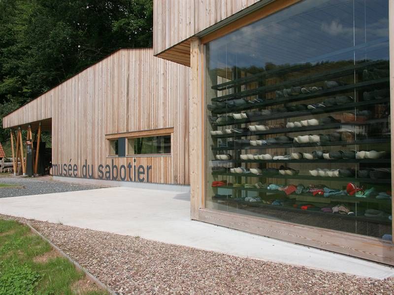 Lieu : Musée du sabotier