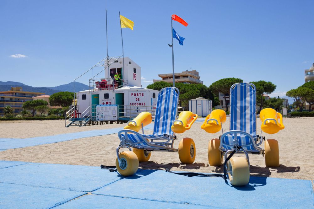 Lieu : PLAGE DES PINS