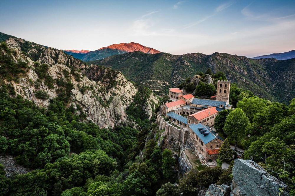 Lieu : ABBAYE DE SAINT MARTIN DU CANIGOU
