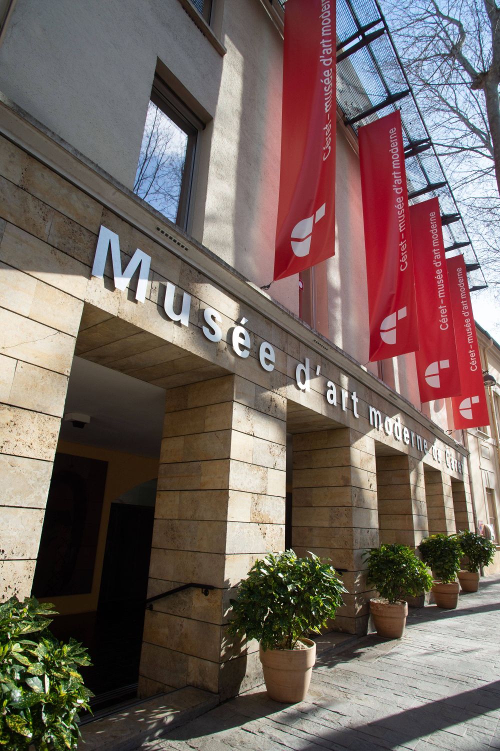Lieu : MUSEE D'ART MODERNE DE CERET