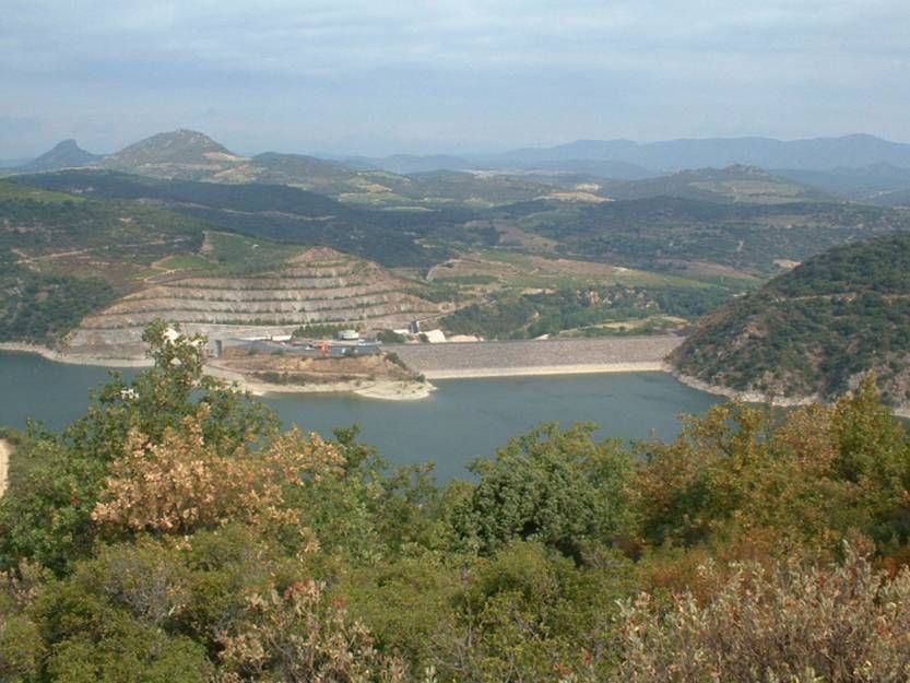 Lieu : SITE DU LAC SUR L'AGLY