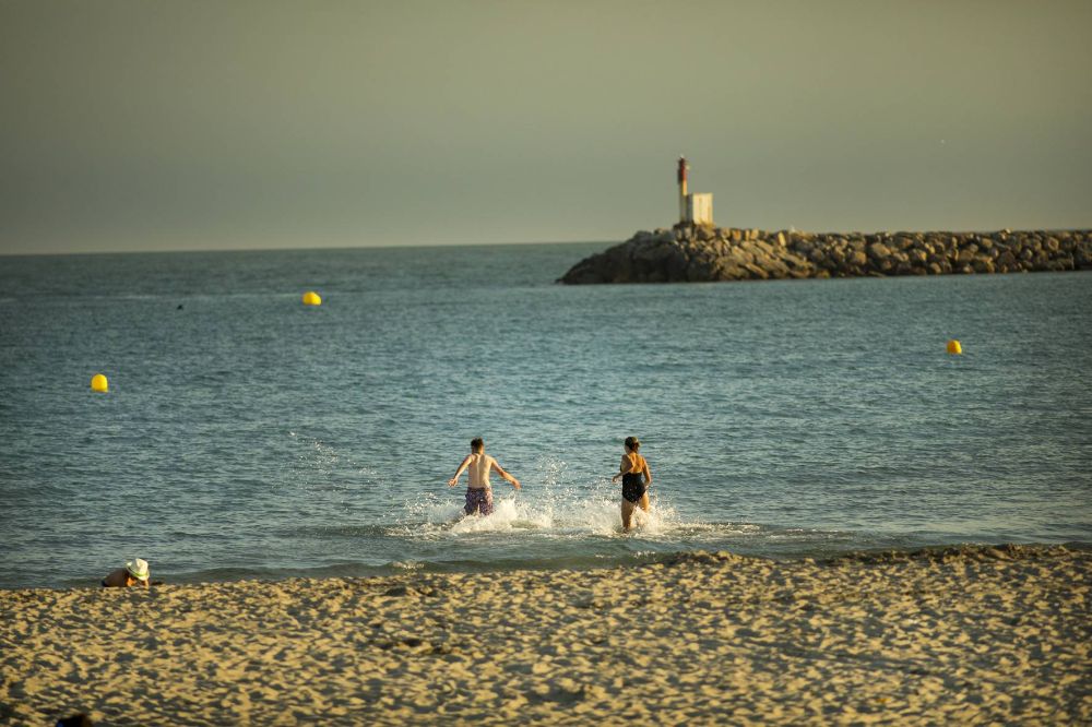 Lieu : Plage Les Arènes