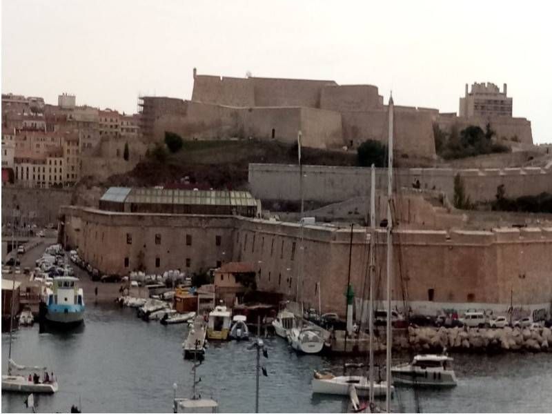 Fort Saint Nicolas et fort d'Entrecasteaux